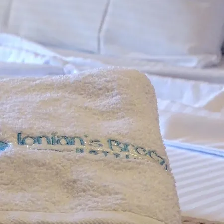 Отель Ionian's Breeze 4*