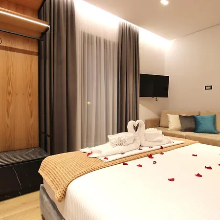 Отель Ionian's Breeze 4*