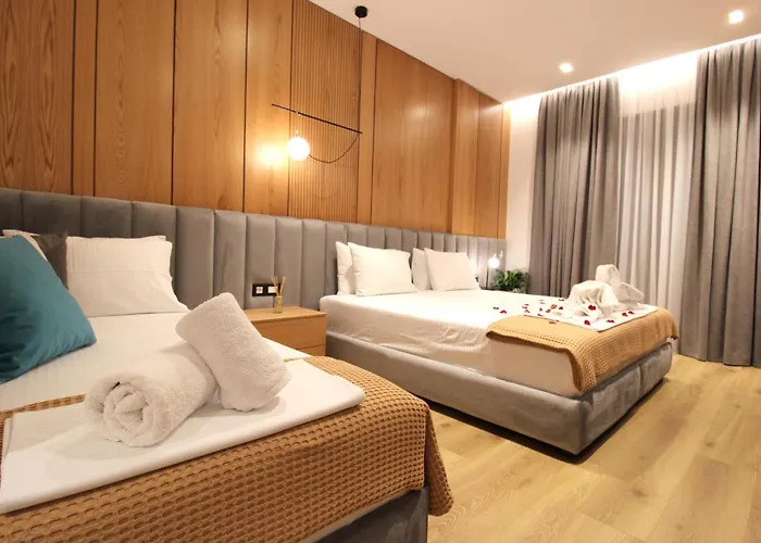 Ionian's Breeze فندق كساميل