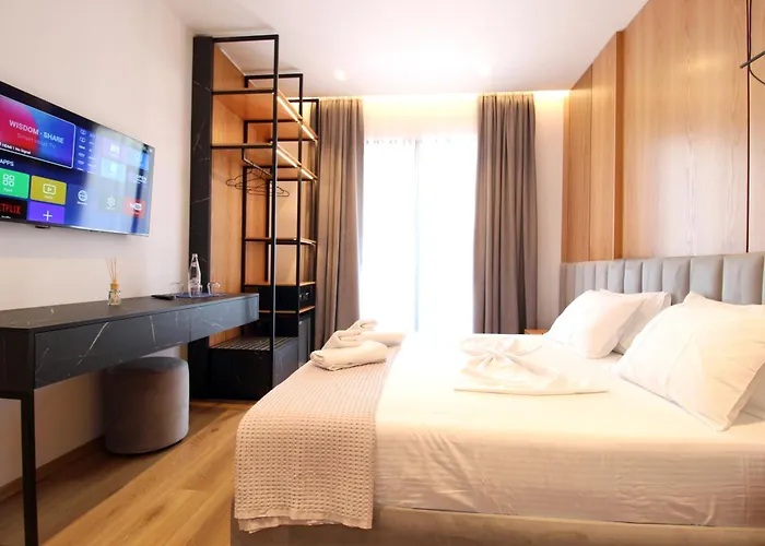 Ionian's Breeze فندق 4*