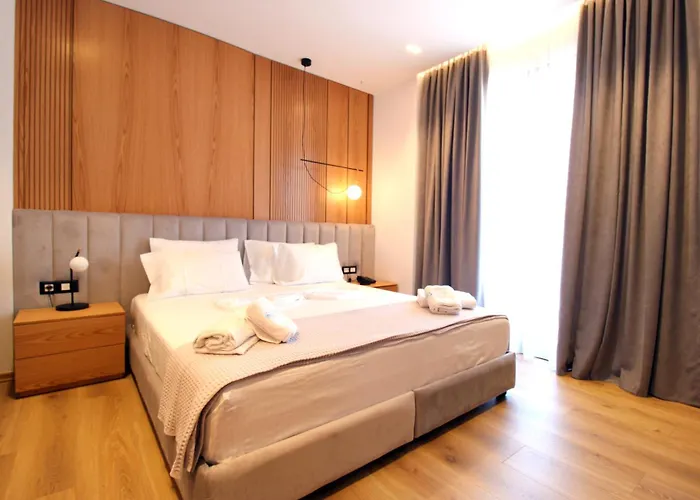 Ionian's Breeze فندق كساميل